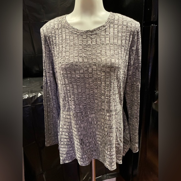 Ivanka Trump long sleeve blouse women’s medium - Picture 1 of 9